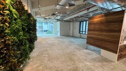 PLUS (D1), Office #576589151